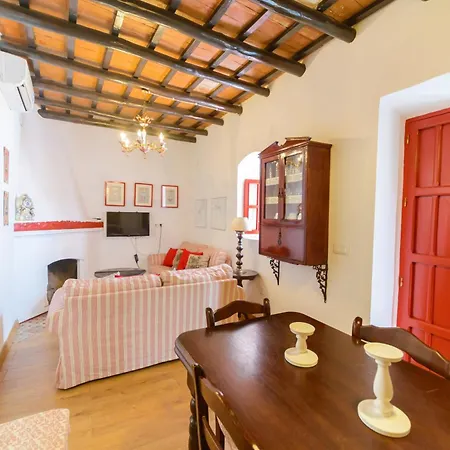 Casa De La Fredeswinda * Peñaflor